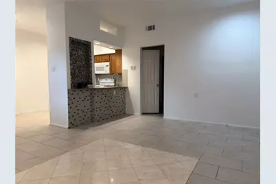 2011 Spenwick Drive #717, Houston, TX 77055 - Photo 6