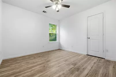 15082 Arrowhead Loop E, Willis, TX 77378 - Photo 14
