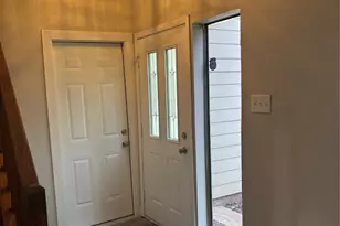 2942 Jenny Dr, Sugar Land, TX 77479 - Photo 10