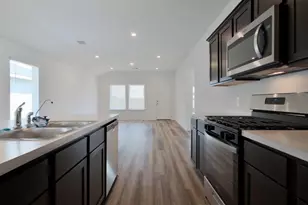 1135 Tempranillo Wy, Houston, TX 77090 - Photo 8