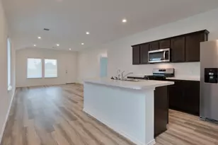 1135 Tempranillo Wy, Houston, TX 77090 - Photo 6