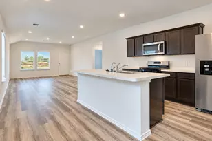 1135 Tempranillo Wy, Houston, TX 77090 - Photo 6
