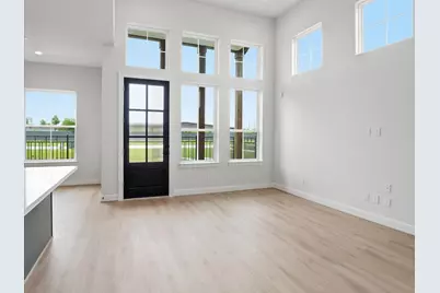 9214 Fort George Street, Houston, TX 77063 - Photo 8