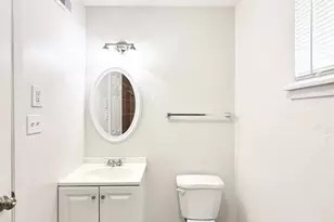 1141 N Durham Dr, Houston, TX 77008 - Photo 14