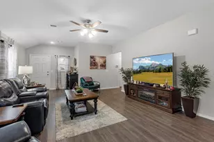 9553 Last Maples Trl, Conroe, TX 77303 - Photo 8