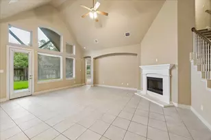 310 Westwood Dr, League City, TX 77573 - Photo 2