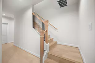1648 Bonnie Brae St, Houston, TX 77006 - Photo 34