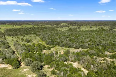 6625 N Old Smithville Road, Muldoon, TX 78949 - Photo 20
