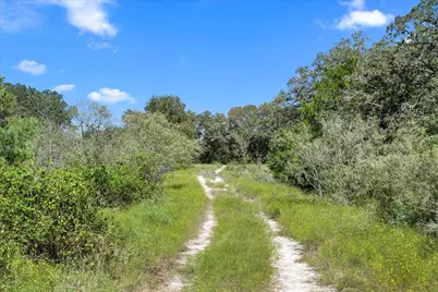 6625 N Old Smithville Road, Muldoon, TX 78949 - Photo 6