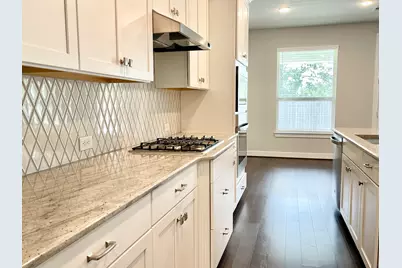 133 Cedar Hammock Trail, Tomball, TX 77375 - Photo 8