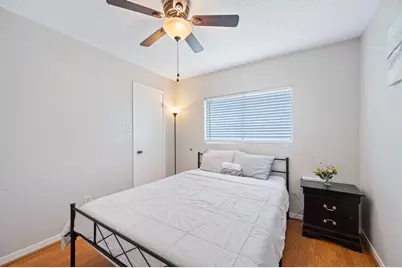 10739 Parkland Woods Dr, Sugar Land, TX 77498 - Photo 16