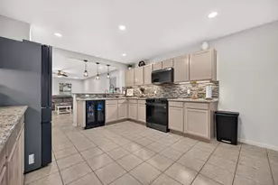 9219 Summer Valley Ln, Richmond, TX 77407 - Photo 4