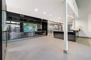 5 River Hollow Ln, Houston, TX 77027 - Photo 12