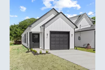 201 S 2nd Street, Beasley, TX 77417 - Photo 2