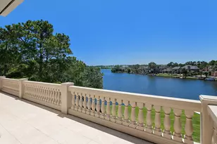 10 W Isle Pl, The Woodlands, TX 77381 - Photo 16