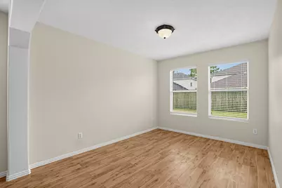 518 Starksboro Court, Houston, TX 77073 - Photo 12