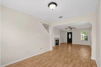 518 Starksboro Court, Houston, TX 77073 - Photo 2
