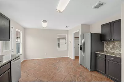 518 Starksboro Court, Houston, TX 77073 - Photo 6