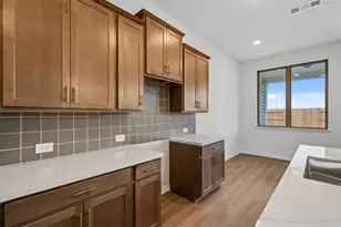 7703 Topaz Ridge Dr, Angleton, TX 77515 - Photo 6