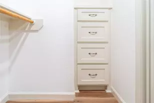 130 E Bernard St, Clute, TX 77531 - Photo 10