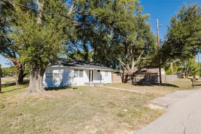 2518 Daugherty Street, Waller, TX 77484 - Photo 2