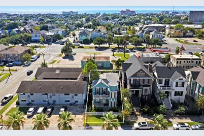 1911 Sealy Street, Galveston, TX 77550 - Photo 2