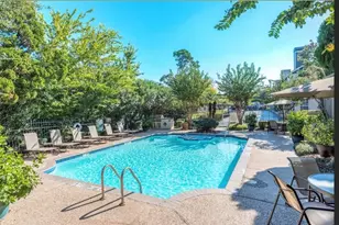 8003 Woodway Dr, Houston, TX 77063 - Photo 6