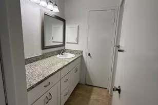 8003 Woodway Dr, Houston, TX 77063 - Photo 22