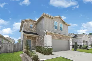 318 Maple Bark Trl, Conroe, TX 77378 - Photo 2