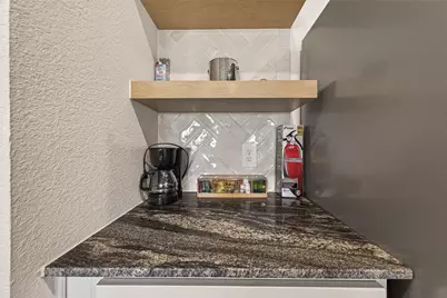 10514 Wellesley Terrace Trail, Houston, TX 77051 - Photo 8