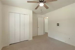 712 Cline St, Huntsville, TX 77340 - Photo 12