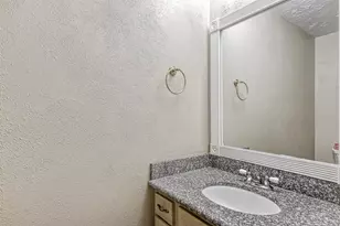 45 Coralberry Rd, The Woodlands, TX 77381 - Photo 14