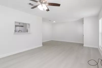 1009 Cedar Street #2, Deer Park, TX 77536 - Photo 4