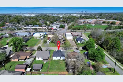 7160 Rook Boulevard, Houston, TX 77087 - Photo 28