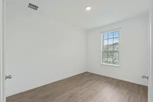 229 Seven Pnes Dr, Conroe, TX 77378 - Photo 10