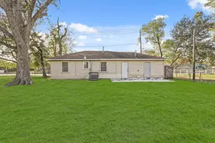 4418 Hirsch Rd, Houston, TX 77026 - Photo 4