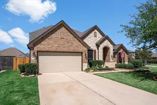 13302 Cameron Reach Dr, Tomball, TX 77377 - Photo 2