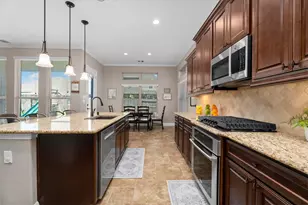 13302 Cameron Reach Dr, Tomball, TX 77377 - Photo 12