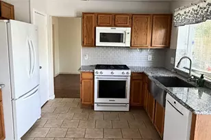 7771 Springville Dr, Houston, TX 77095 - Photo 6