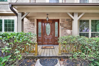 103 Breezy Point Place, The Woodlands, TX 77381 - Photo 2