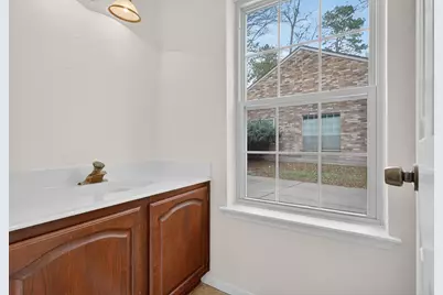 103 Breezy Point Place, The Woodlands, TX 77381 - Photo 28