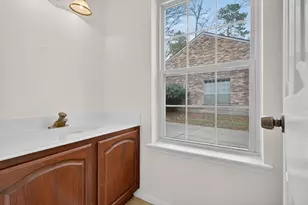 103 Breezy Point Pl, The Woodlands, TX 77381 - Photo 28