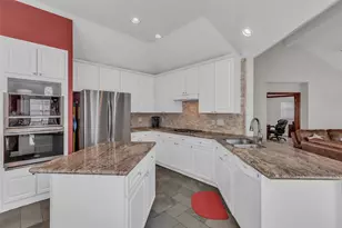 326 N Cypress Estates Cir, Spring, TX 77388 - Photo 18