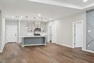 387 Autumn Ln, Livingston, TX 77351 - Photo 6