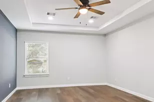 387 Autumn Ln, Livingston, TX 77351 - Photo 14