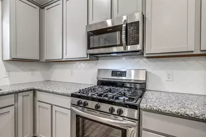 27262 Grey Fox Run, Magnolia, TX 77354 - Photo 12