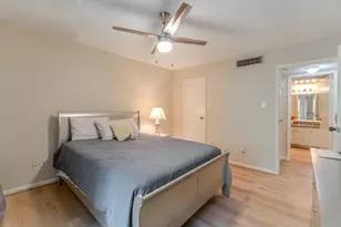 10053 Westpark Dr, Houston, TX 77042 - Photo 18
