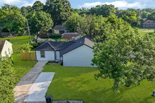 6910 Kassarine Pass, Houston, TX 77033 - Photo 20