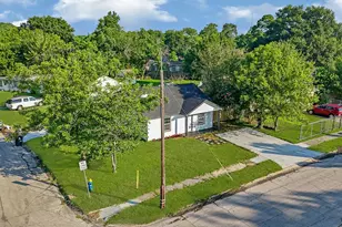 6910 Kassarine Pass, Houston, TX 77033 - Photo 16