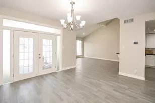 7655 S Braeswood Blvd, Houston, TX 77071 - Photo 18